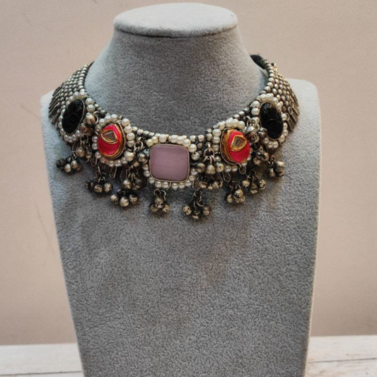 SAJADA-P NECKLACE