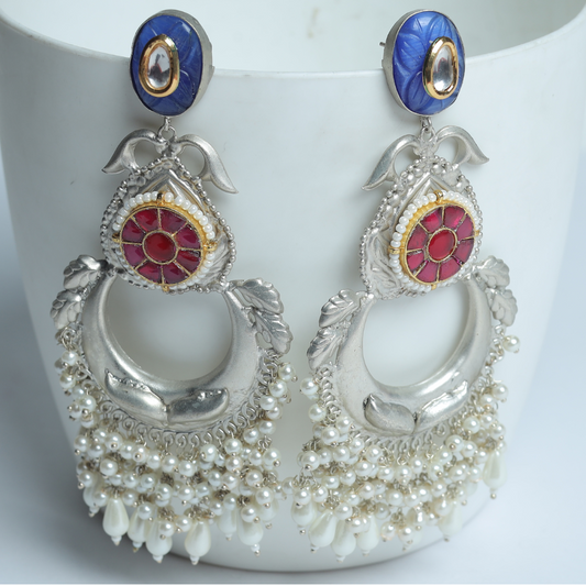 BEEJA BLUE EARRING
