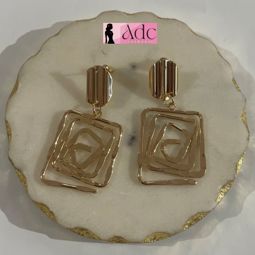 HANEUL GOLDEN EARRINGS