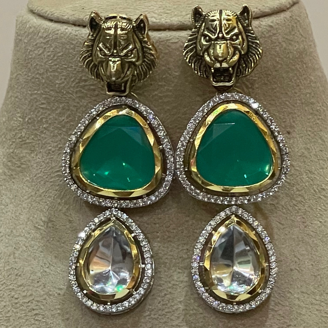 SHAGUN EMERALD EARRINGS