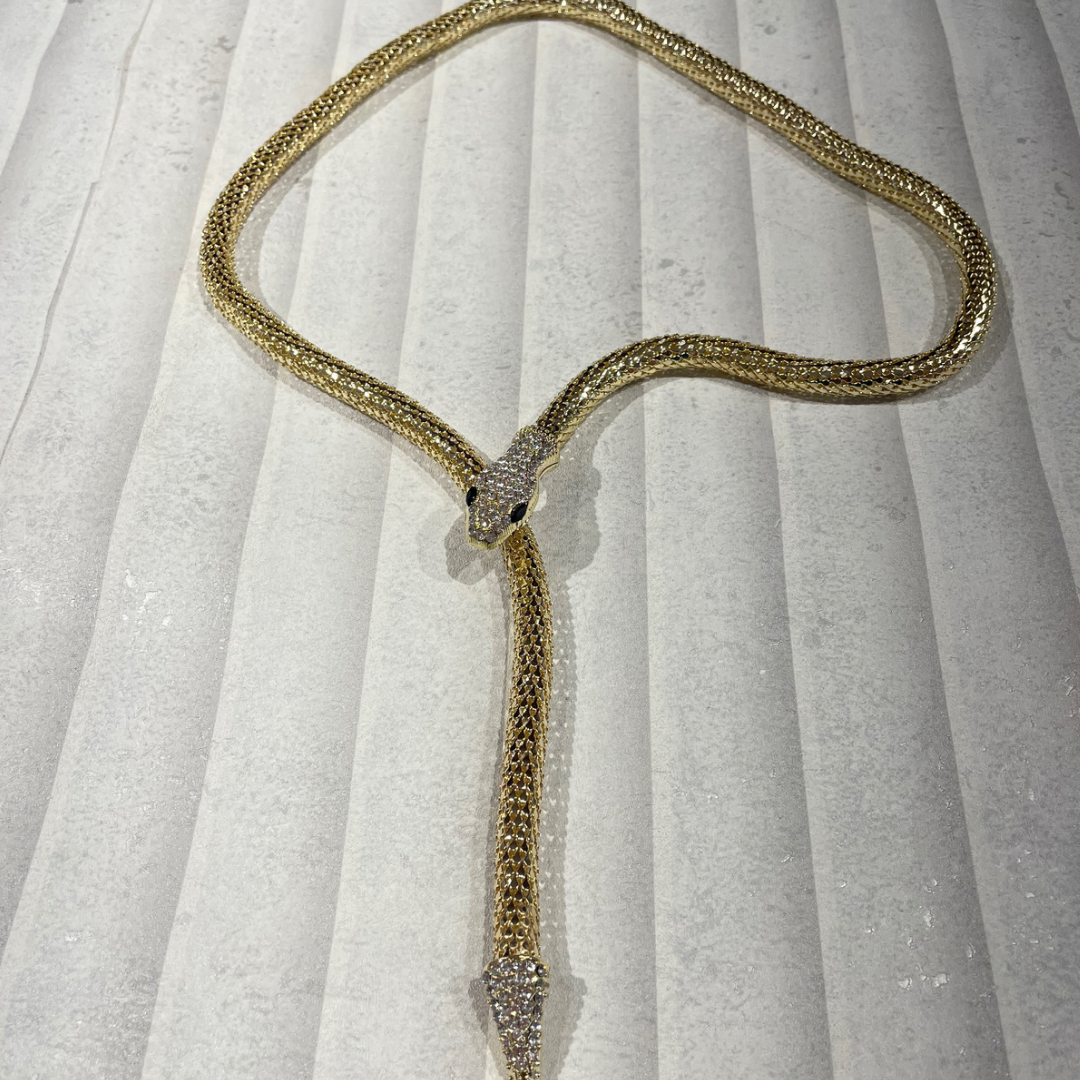 GOLDEN MAMUSHI NECKLACE