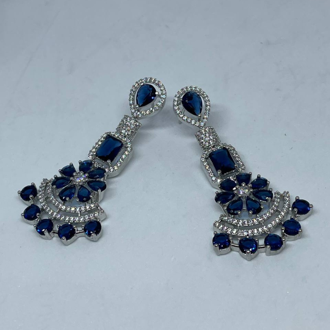 ANNE BLUE EARRINGS