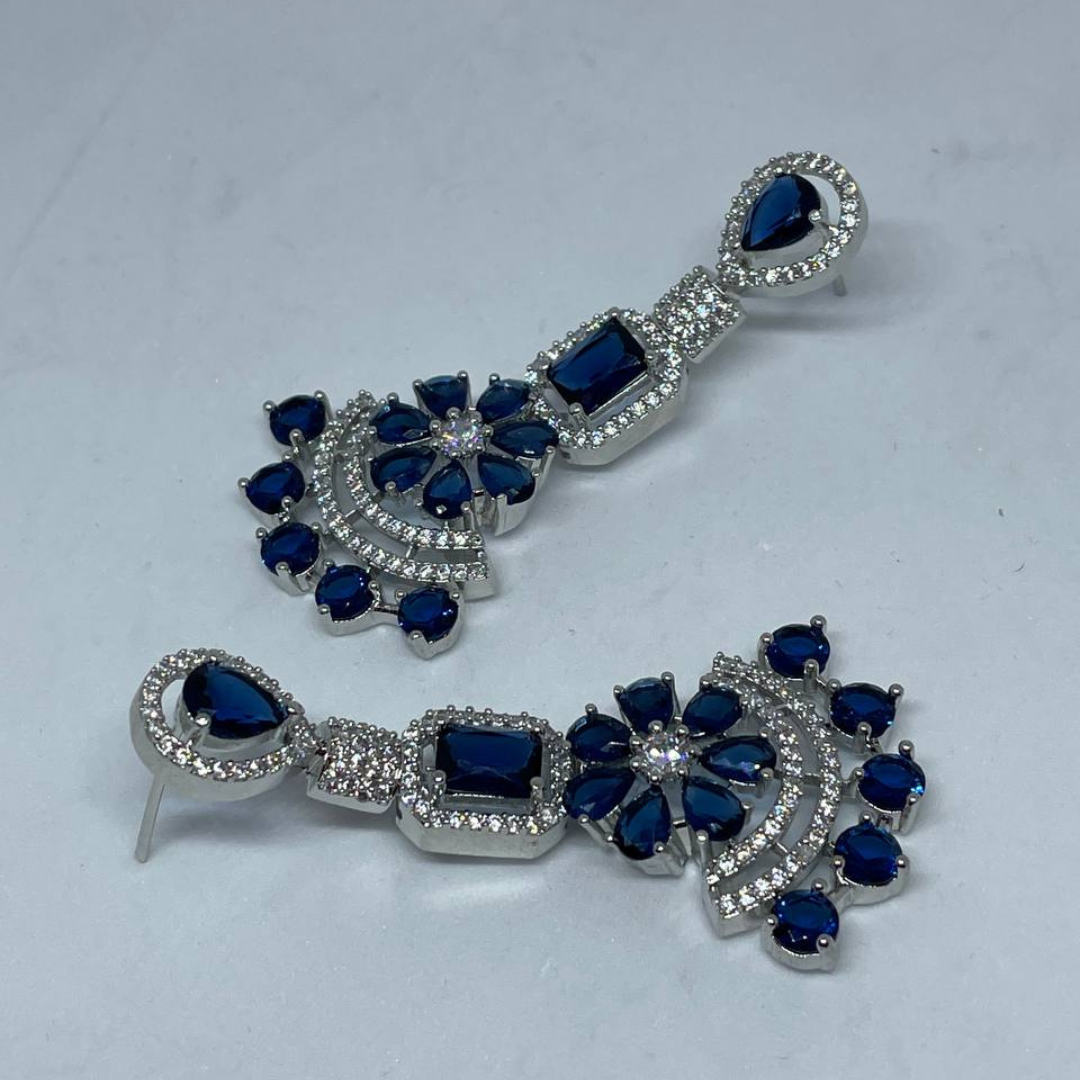 ANNE BLUE EARRINGS