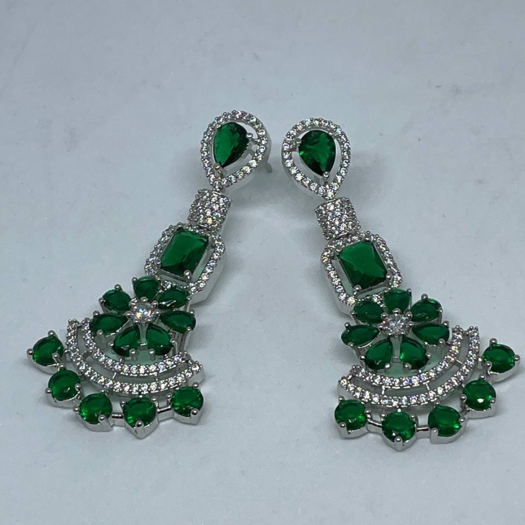 ANNE GREEN EARRING