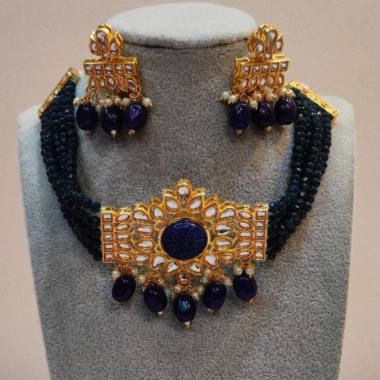 ARSHE BLUE NECKLACE