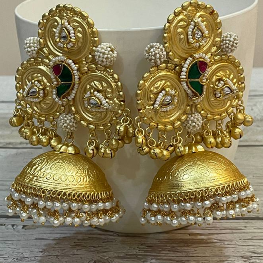 SHAFRI BEGUM GOLDEN JHUMKA EARRING