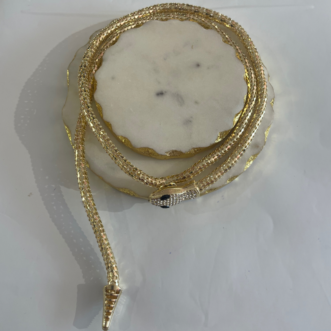 GOLDEN MAMUSHI NECKLACE