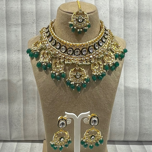 ROOPMATI-GREEN NECKLACE