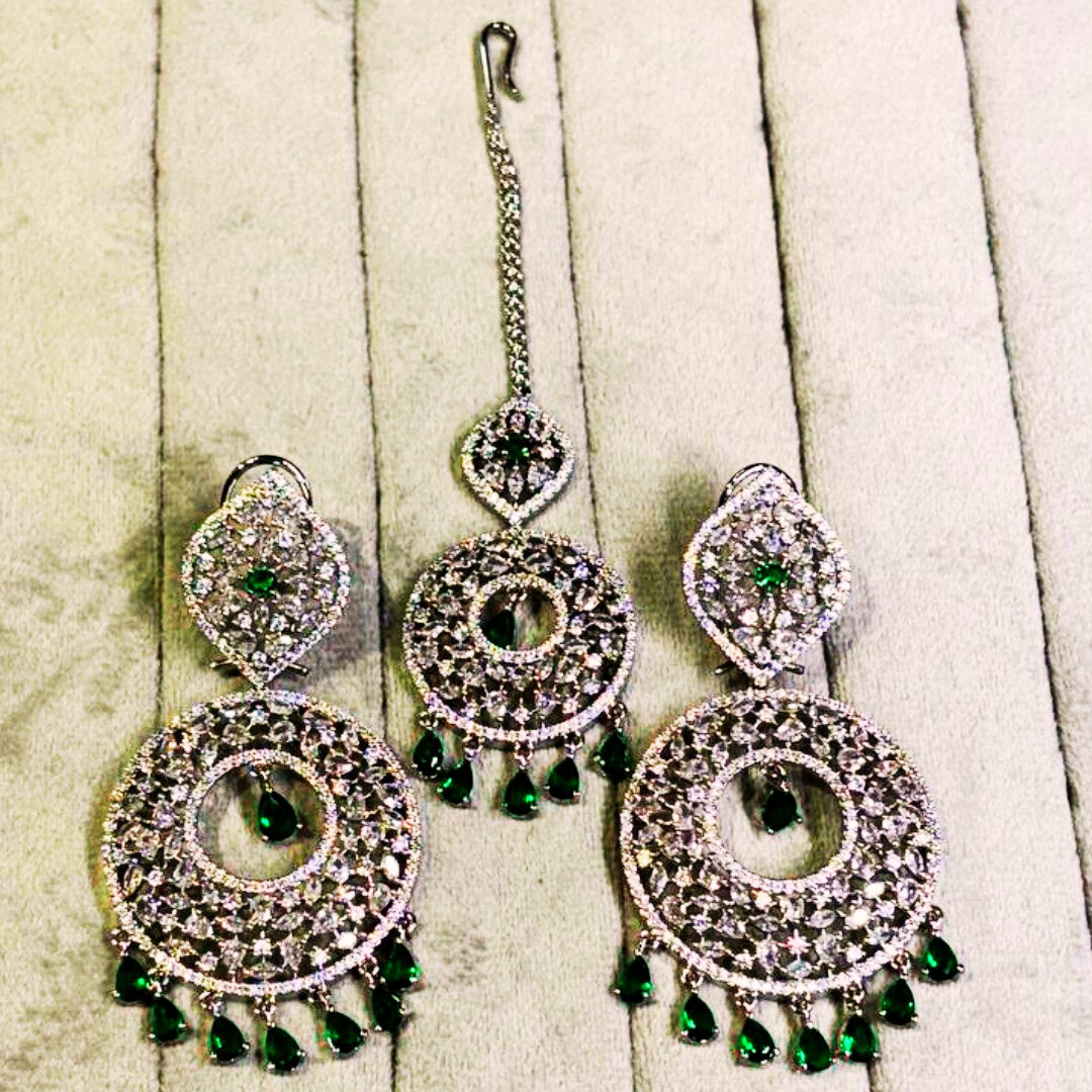 HELENA GREEN TIKKA EARRING SET