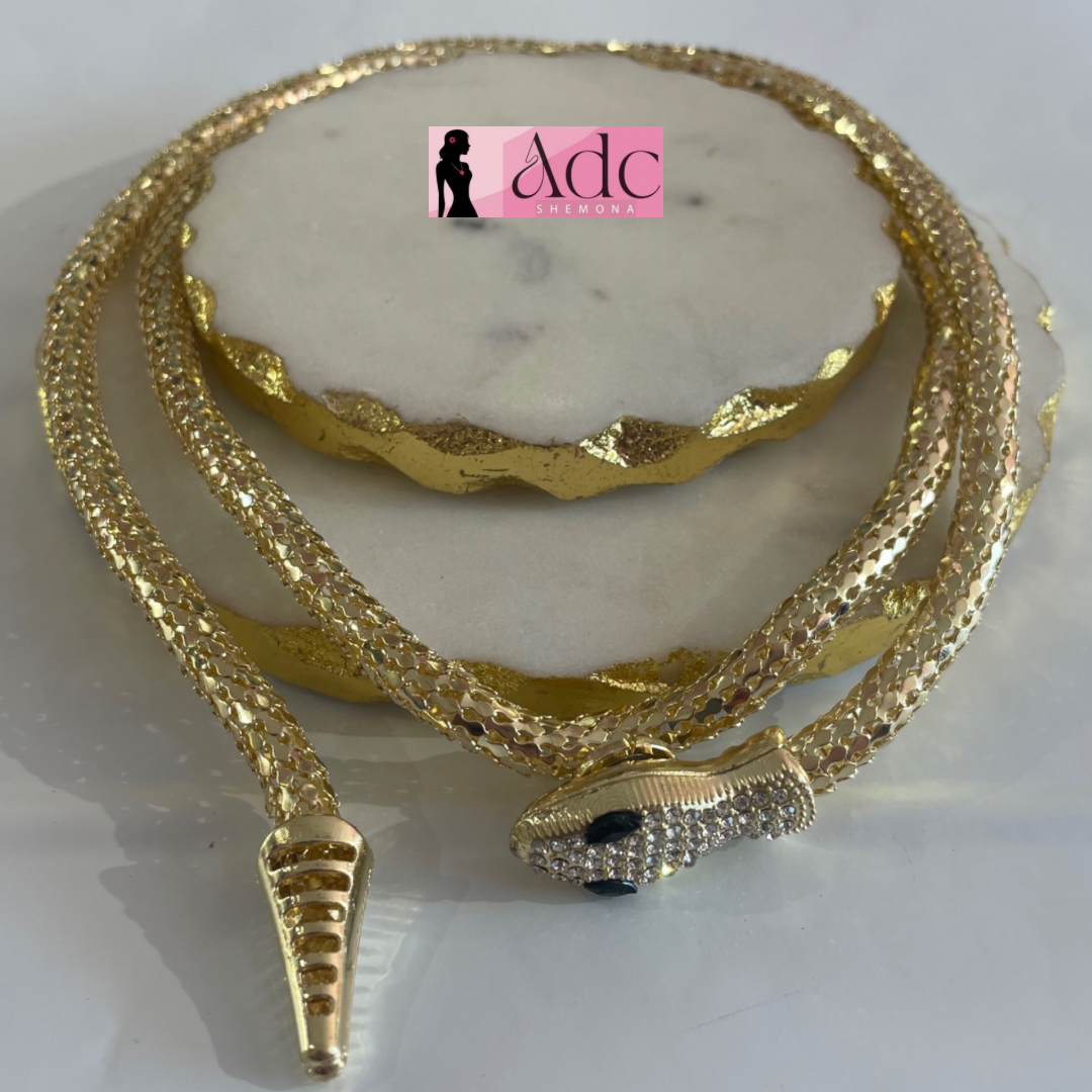 GOLDEN MAMUSHI NECKLACE