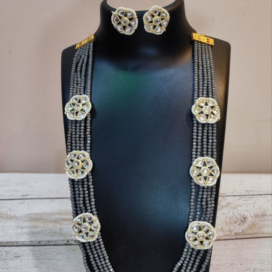 BADE-MIYAN GREY NECKLACE
