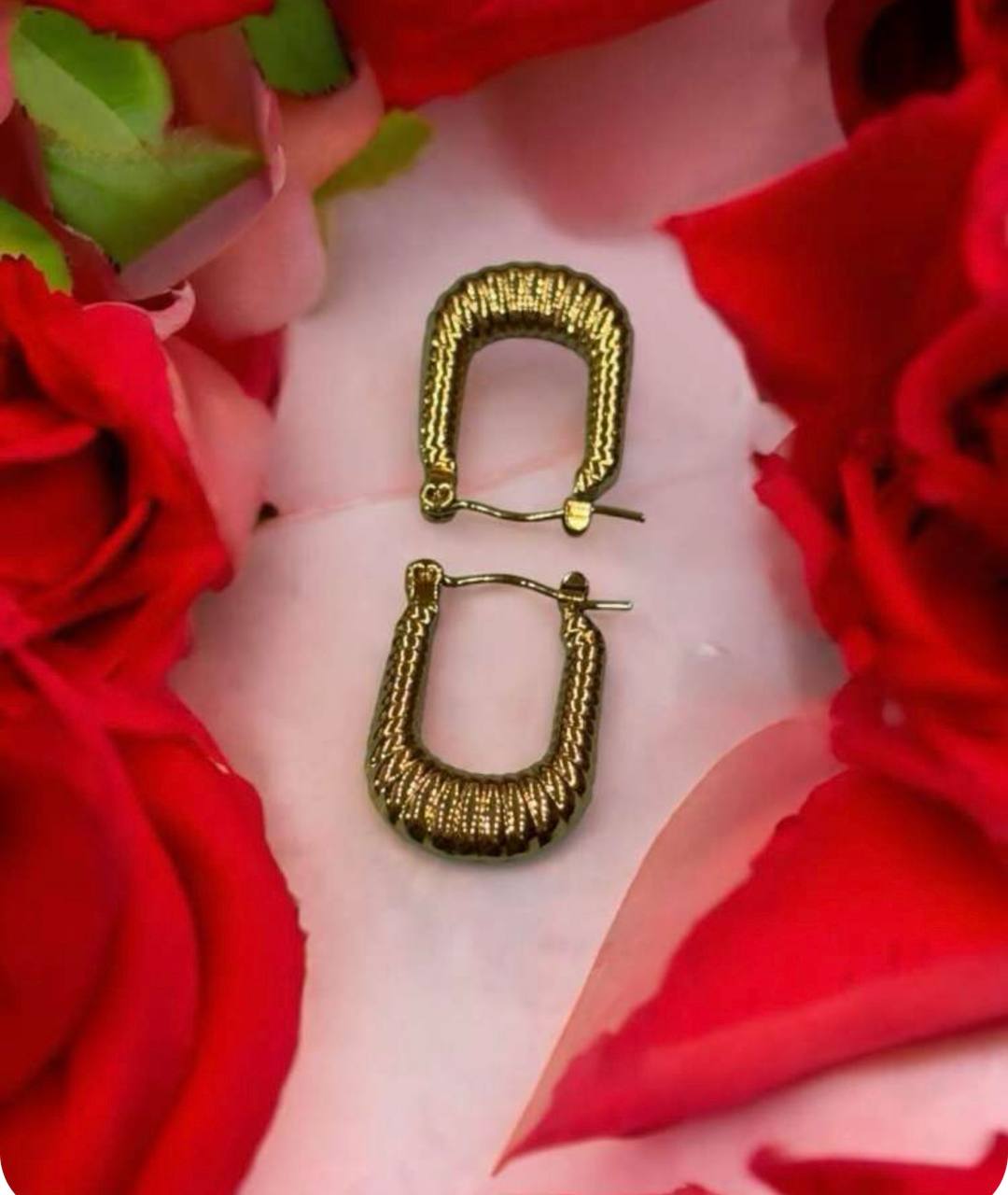 SOPHIE EARRINGS