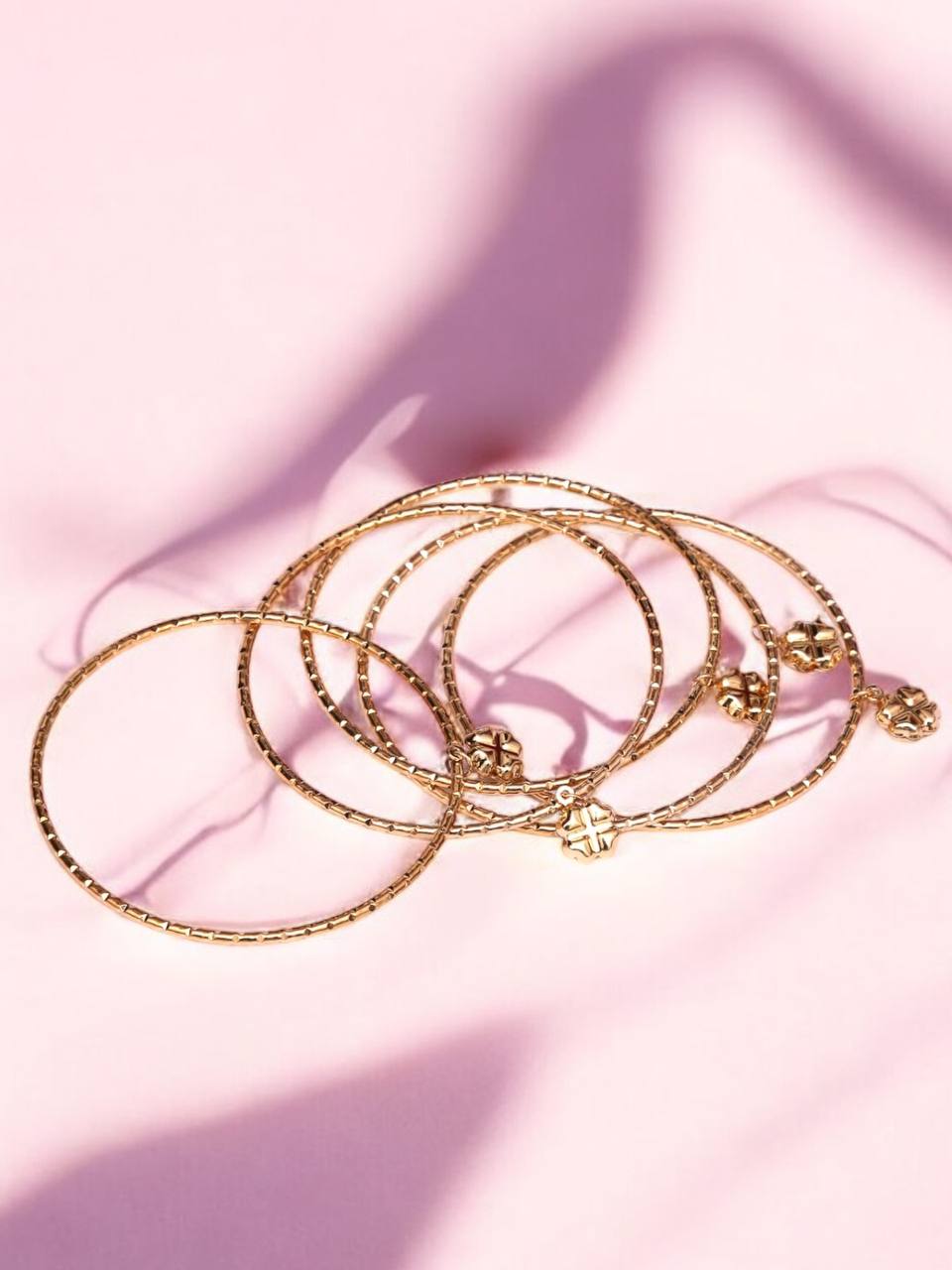 Plus solid  antitarnish bangles