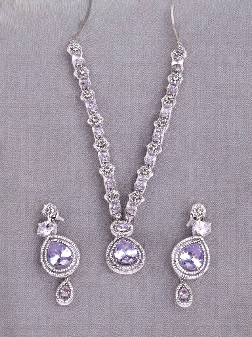 HOORA WHITE JEWELLERY SET