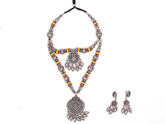 Ruhi necklace