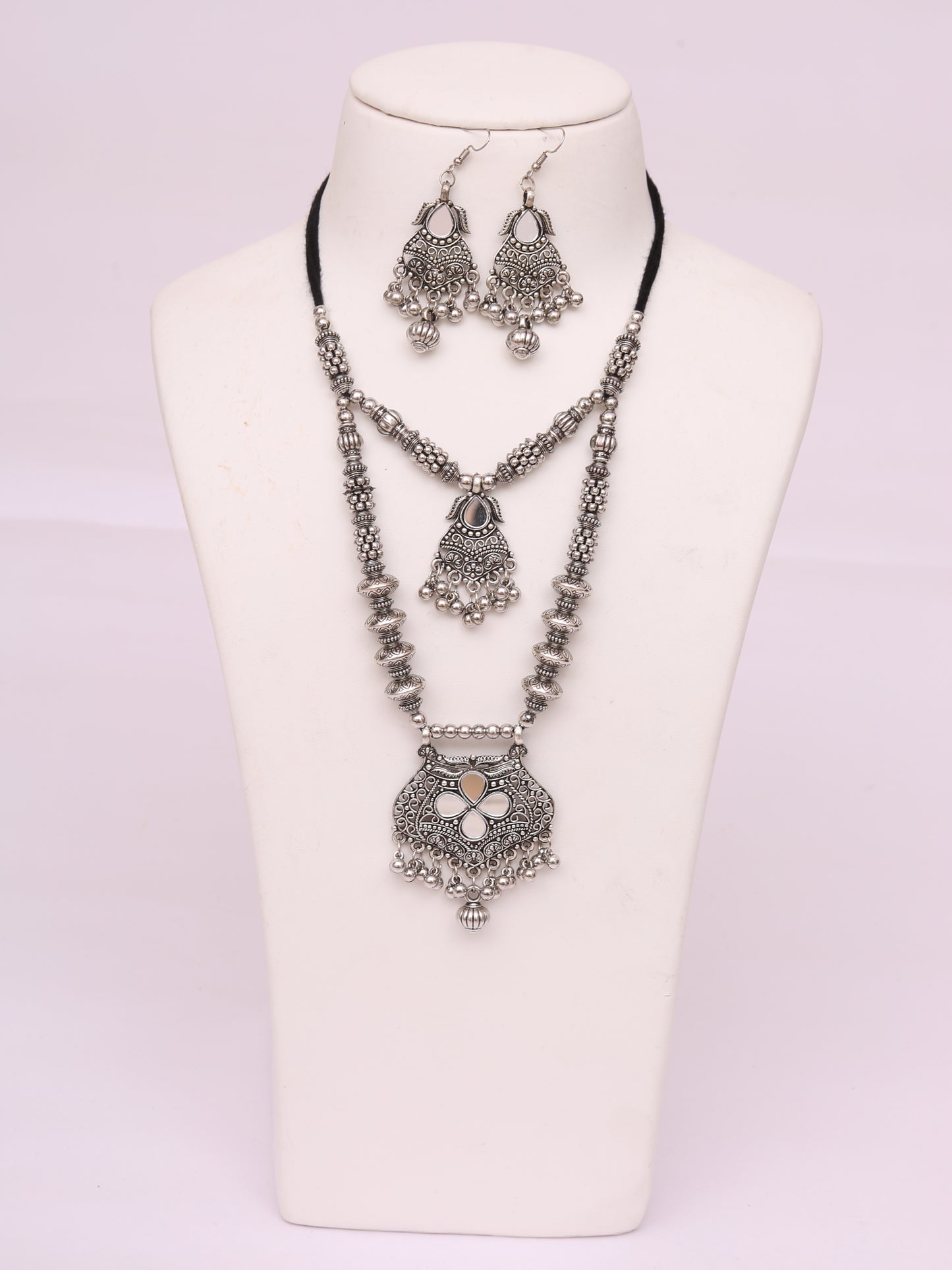 Chokhat necklace