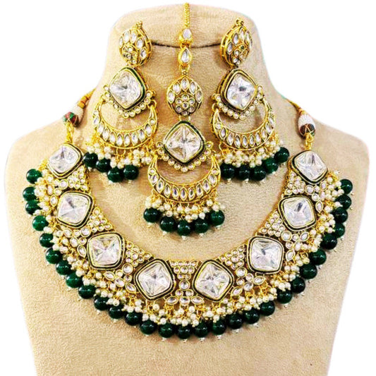 EMERALD  KAYANAAT NECKLACE