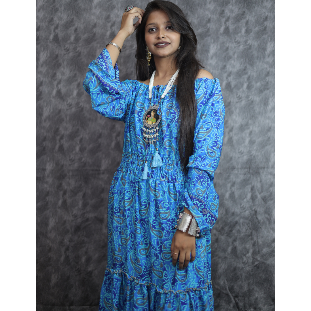 KIM BLUE MIDDIE  DRESS