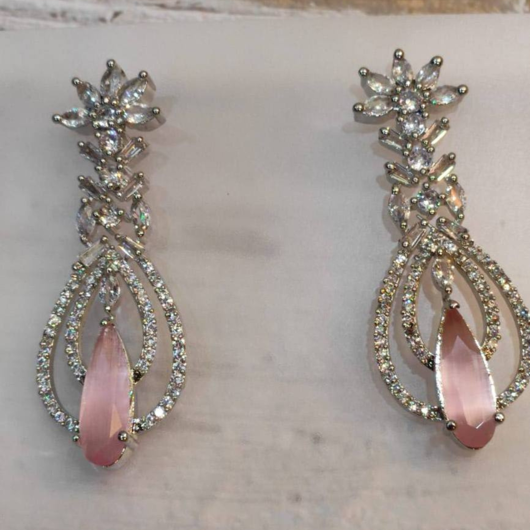 MEGAN PINK NECKLACE