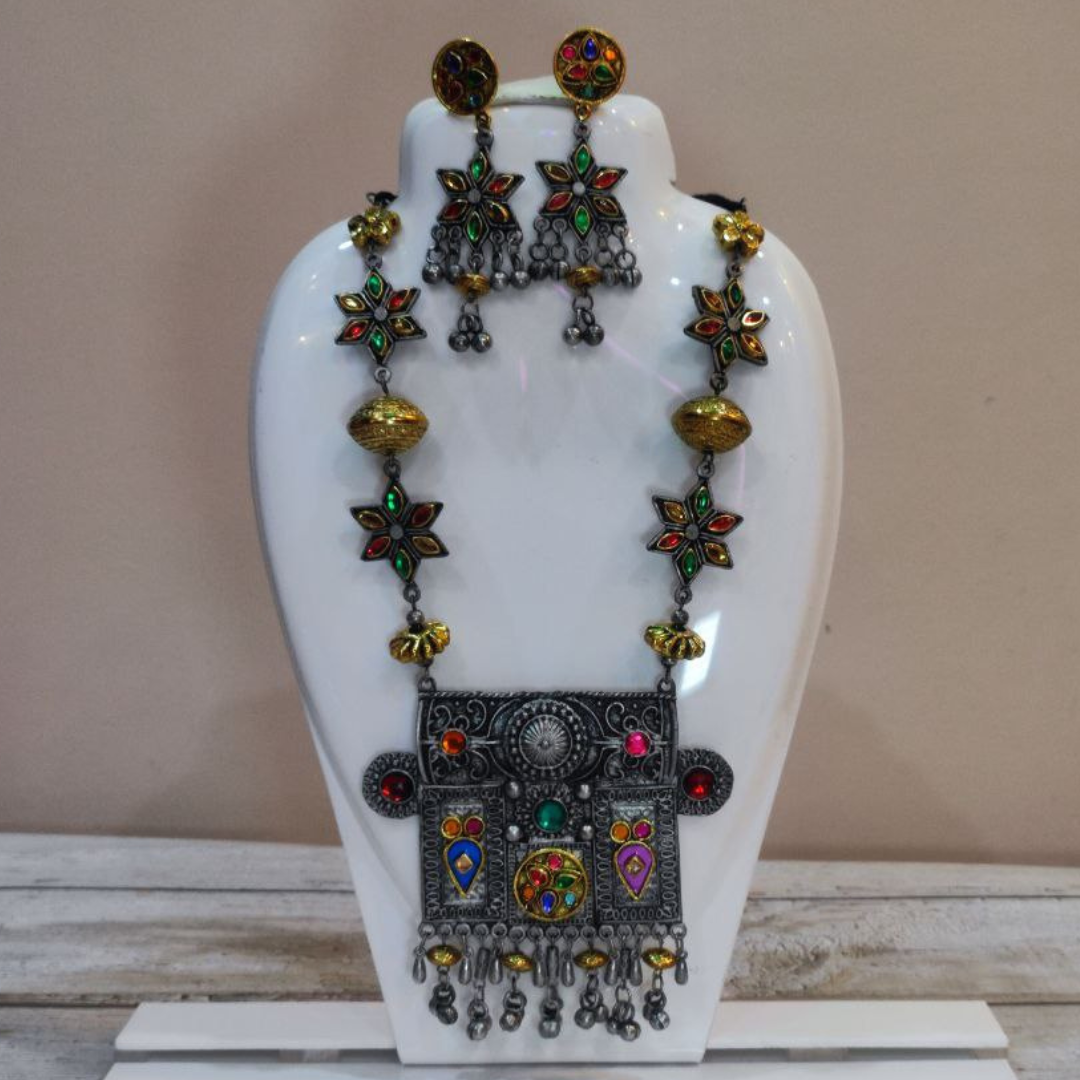 RAANJHA NECKLACE