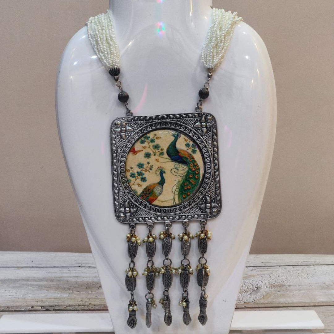 BHADO NECKLACE