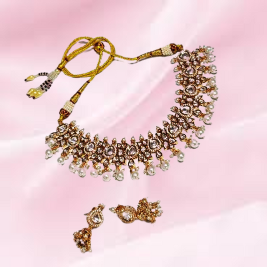 Golden Utama jewellery set
