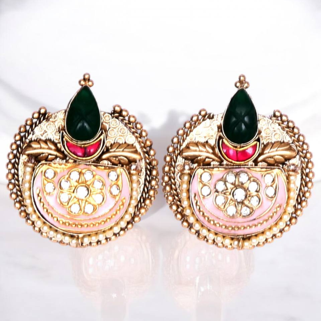 MAKAO STUD EARRINGS