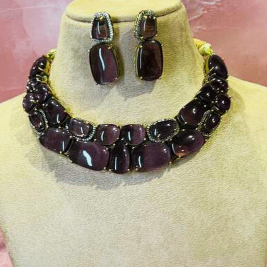 CROWN LAVENDER NECKLACE
