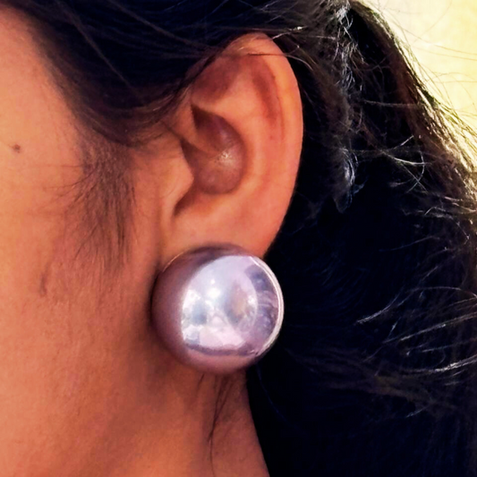 LAVENDER BALL STUD EARRINGS