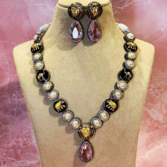 ELEPHIE PINK NECKLACE