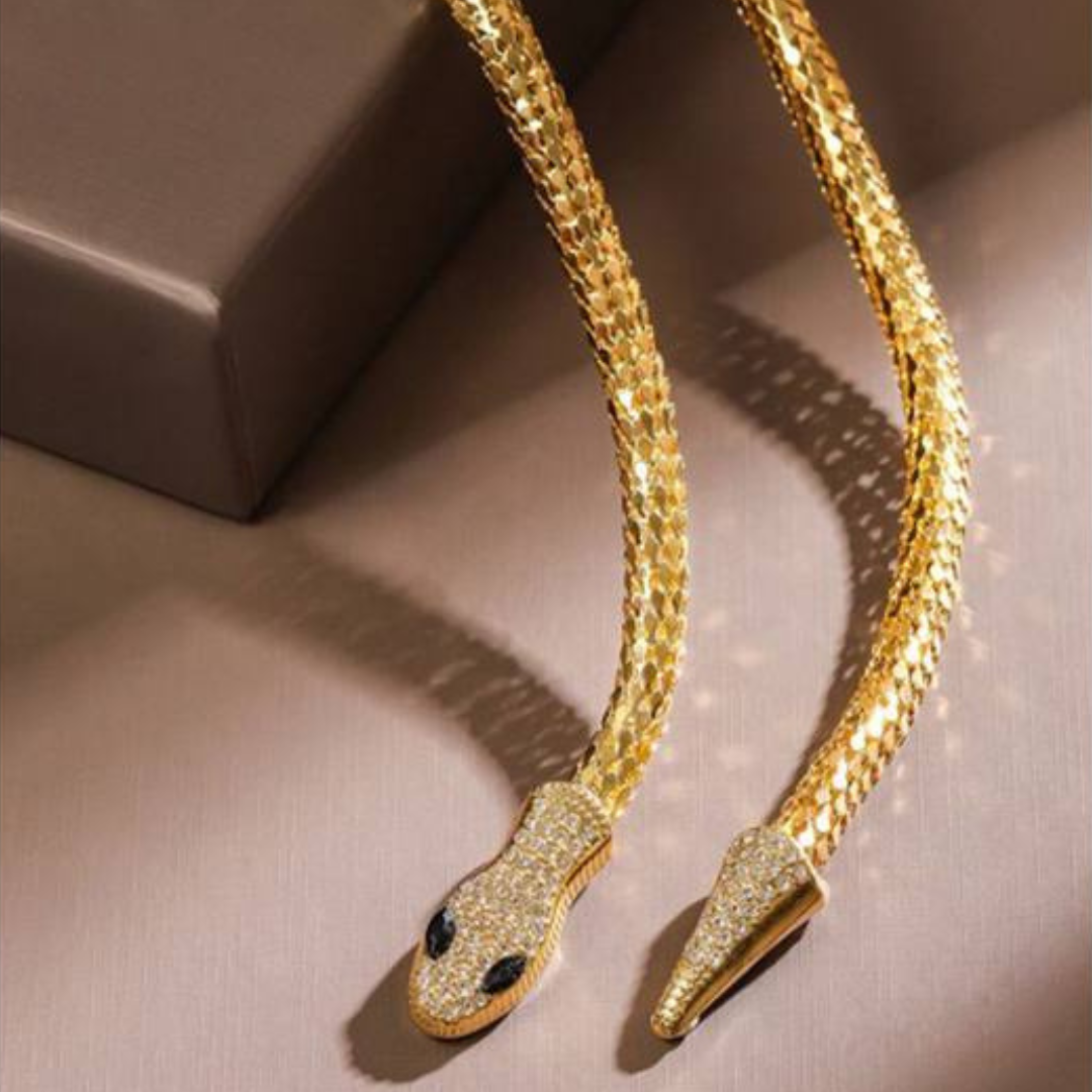 GOLDEN MAMUSHI NECKLACE