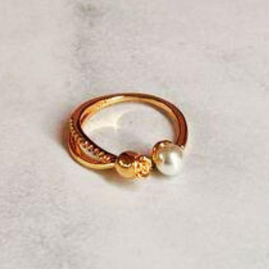 PEARL-LOTUS RING