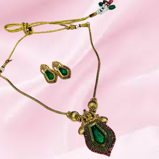 GREEN KOSU JEWELLERY SET