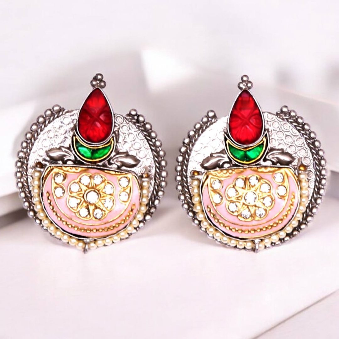MAKAO STUD EARRINGS