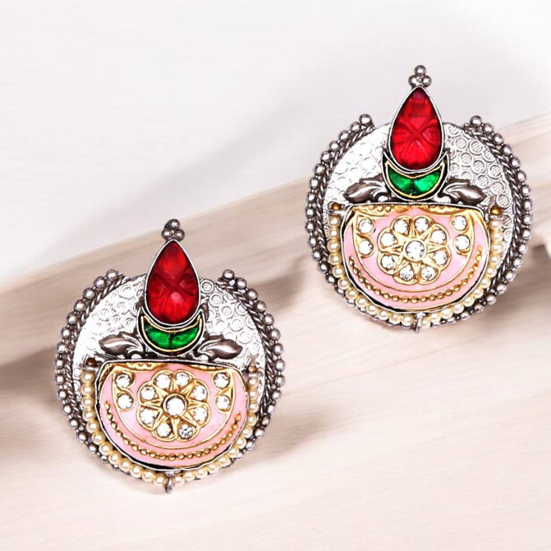 MAKAO STUD EARRINGS