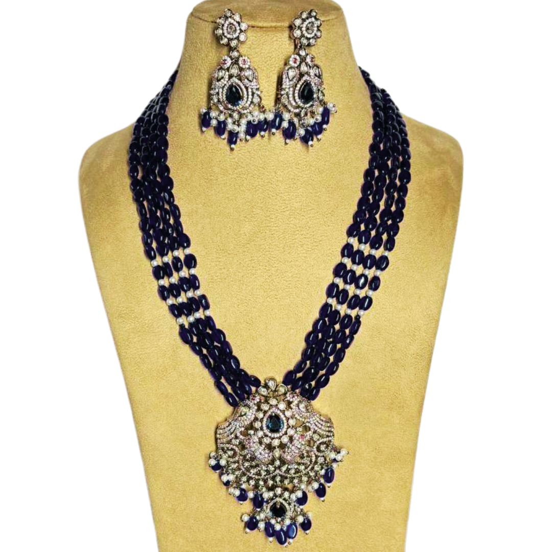 URAVASHI BLUE(V)NECKLACE
