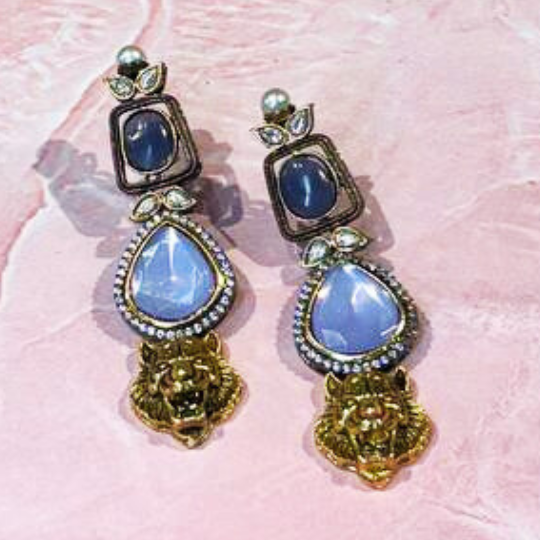 LOVE LILLY EARRINGS