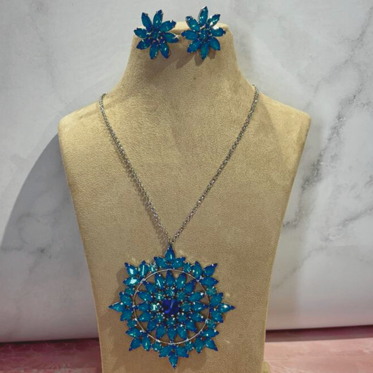 HEI-RAN BLUE NECKLACE