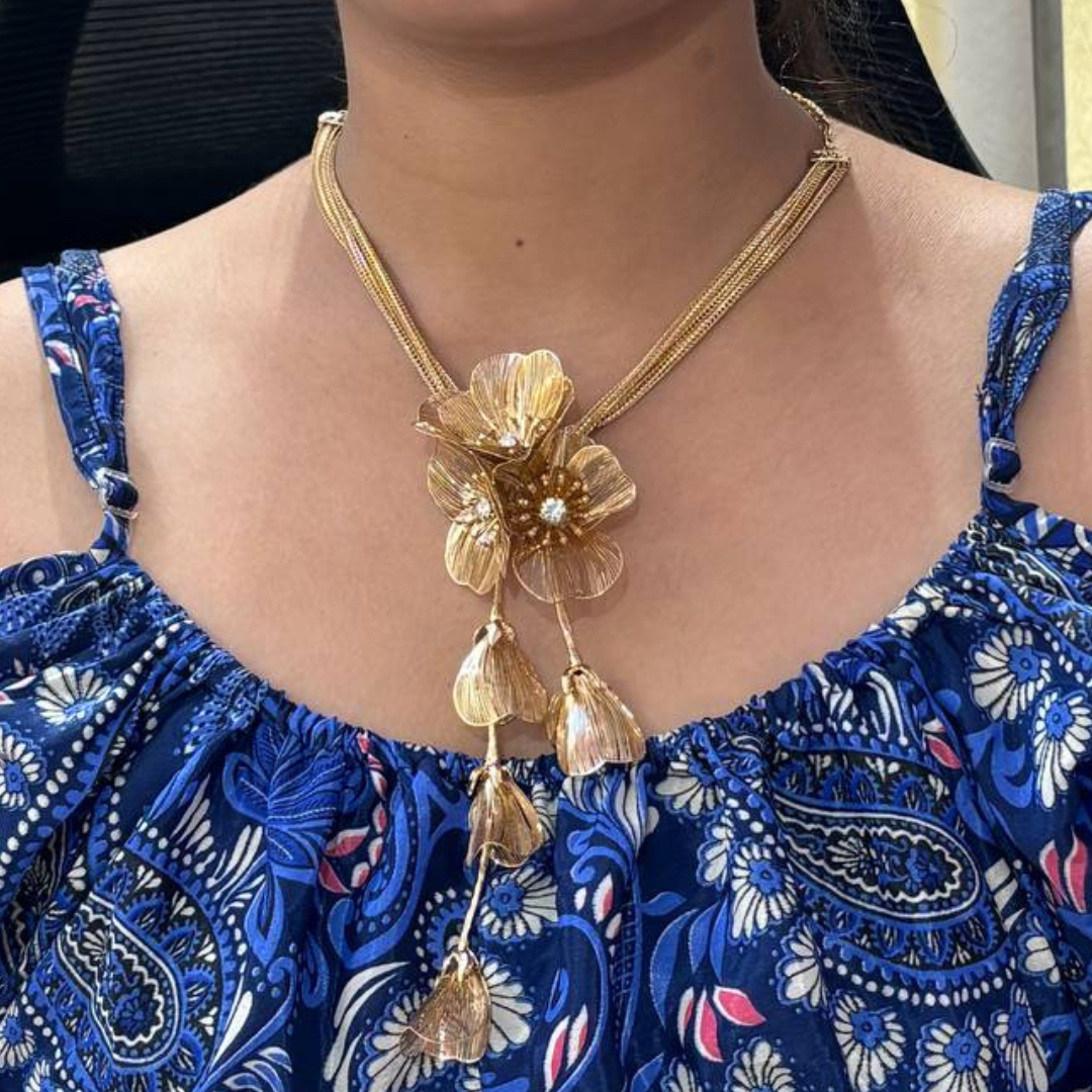 ZOHIRA FLOWER NECKLACE
