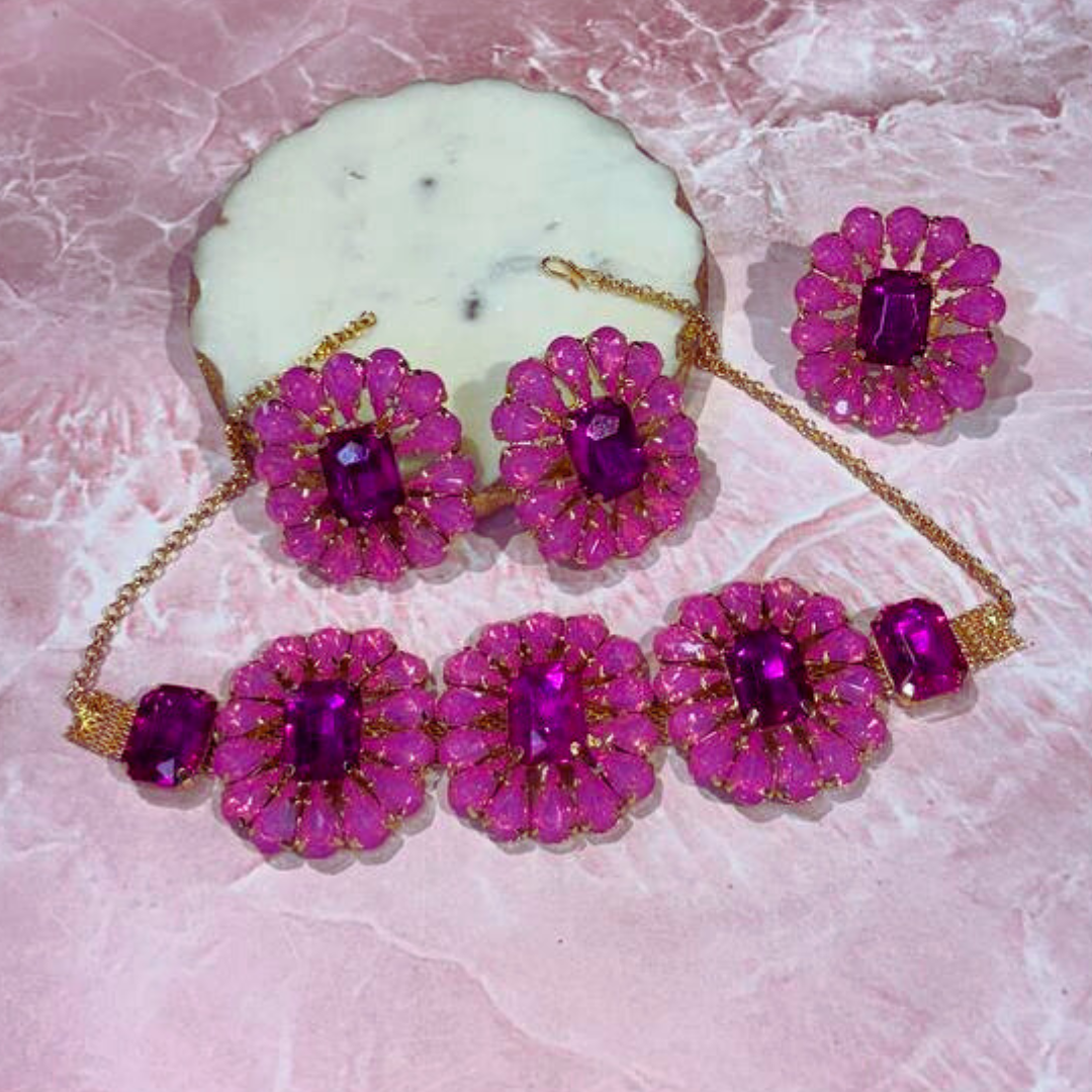 JOE PINK NECKLACE