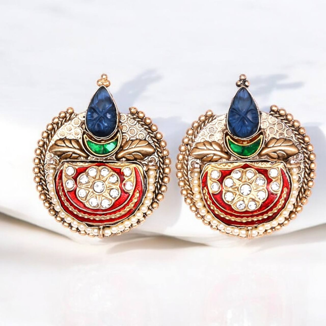 MAKAO STUD EARRINGS