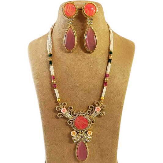 KESHVI CO-P NECKLACE