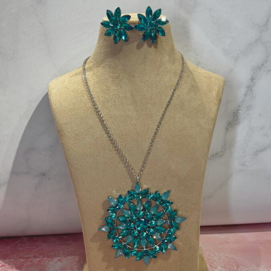 HEI-RAN AQUA NECKLACE