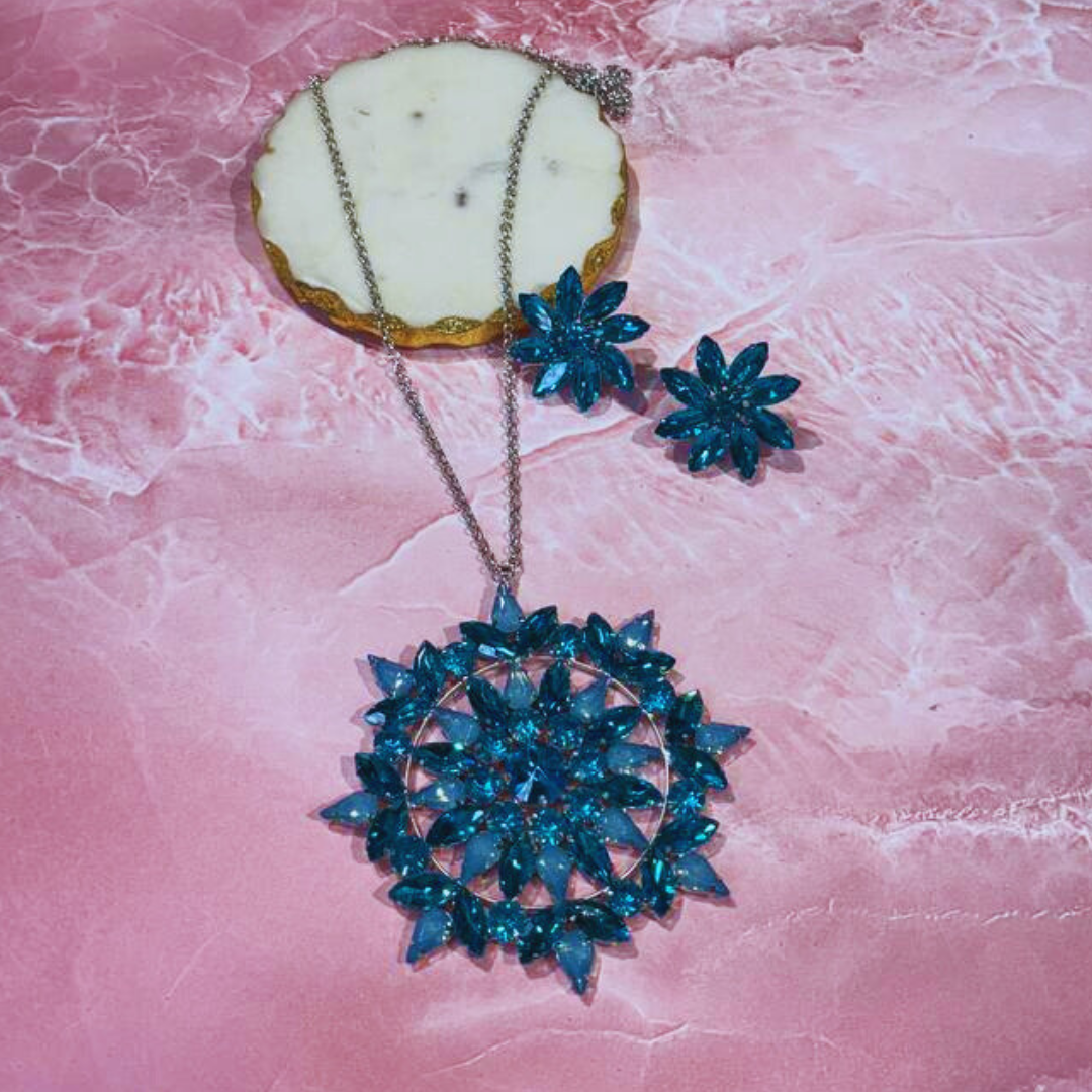 HEI-RAN AQUA NECKLACE
