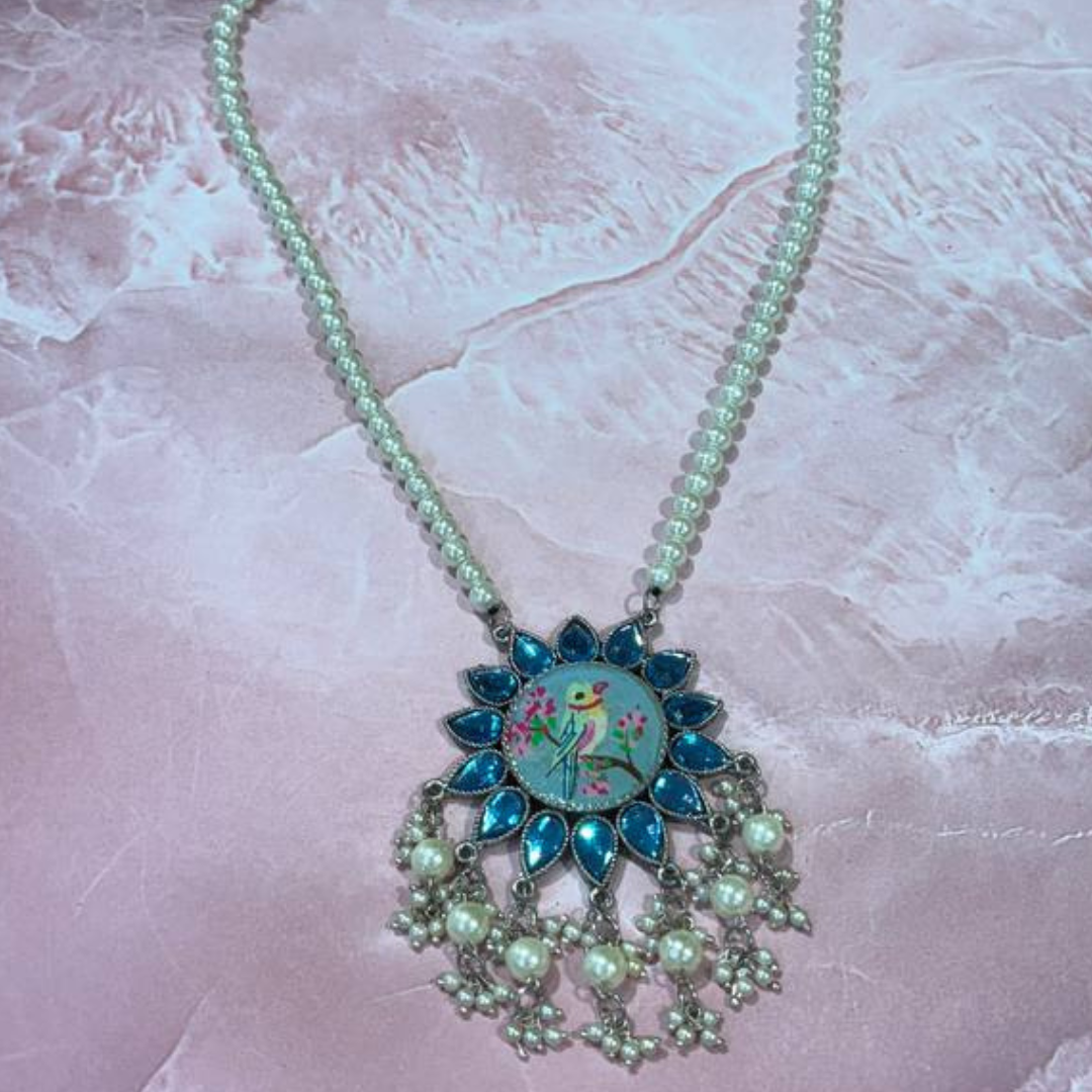 AMARPALI BLUE NECKLACE