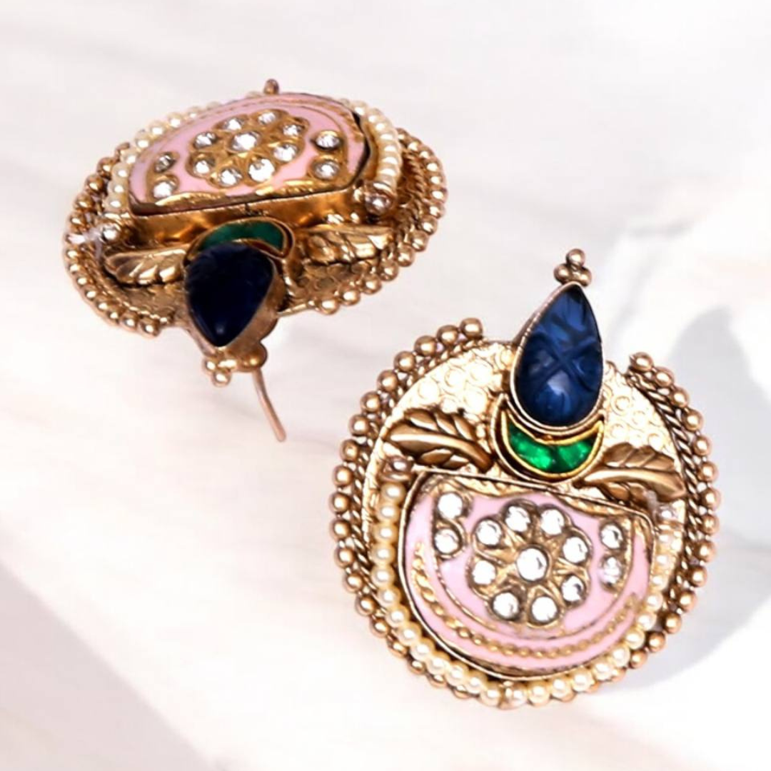 MAKAO STUD EARRINGS