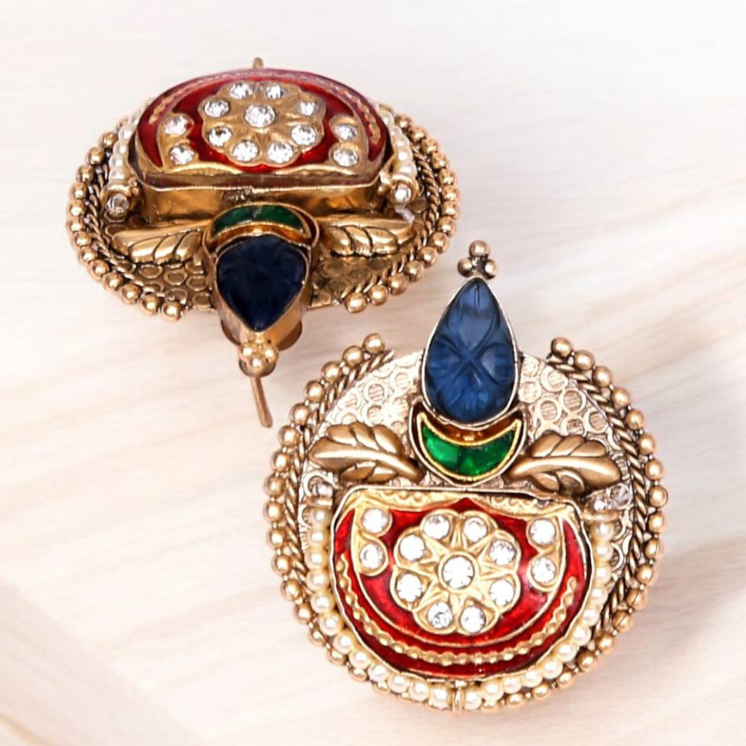 MAKAO STUD EARRINGS