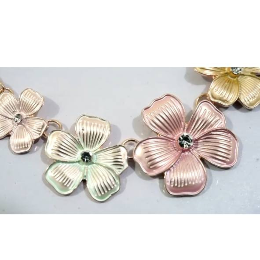 5-Flora chain necklace