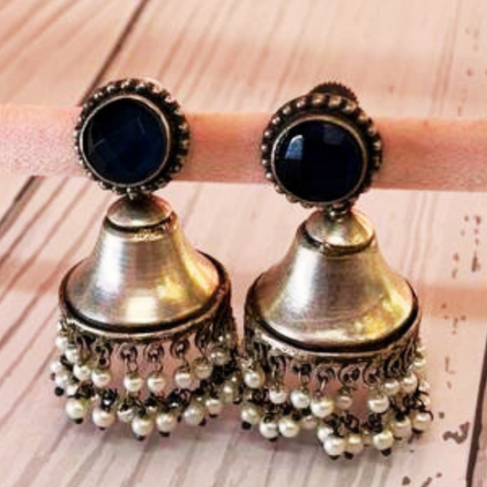 CHAMELI BLUE EARRING