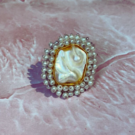 MOTHER OF PEARL RING